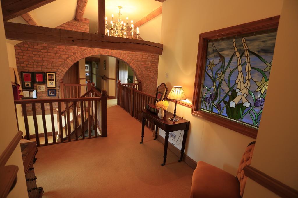 Ty Derw Country House B&B Рітін Екстер'єр фото