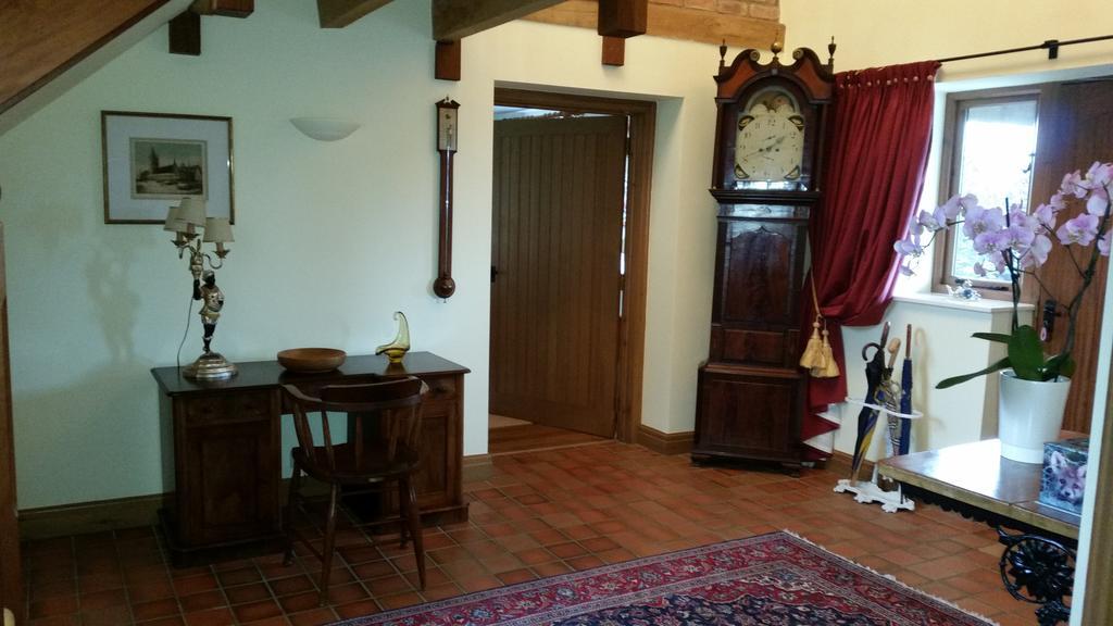 Ty Derw Country House B&B Рітін Екстер'єр фото